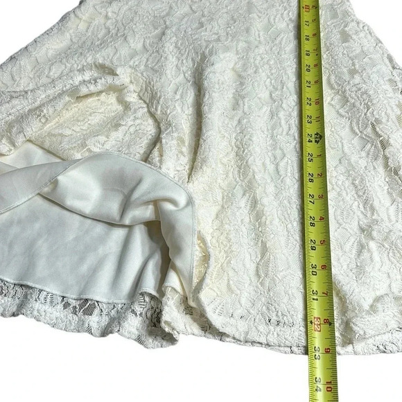 Vtg,lace all over,lined ,fit&Flare dress,size  5.feminine, Y2K,ivory,SPEECHLESS - Picture 11 of 13